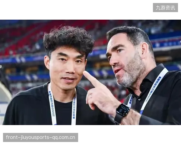 邓卓翔三度执教武汉三镇：从“青春梦想”到“终极归宿”的足球传奇